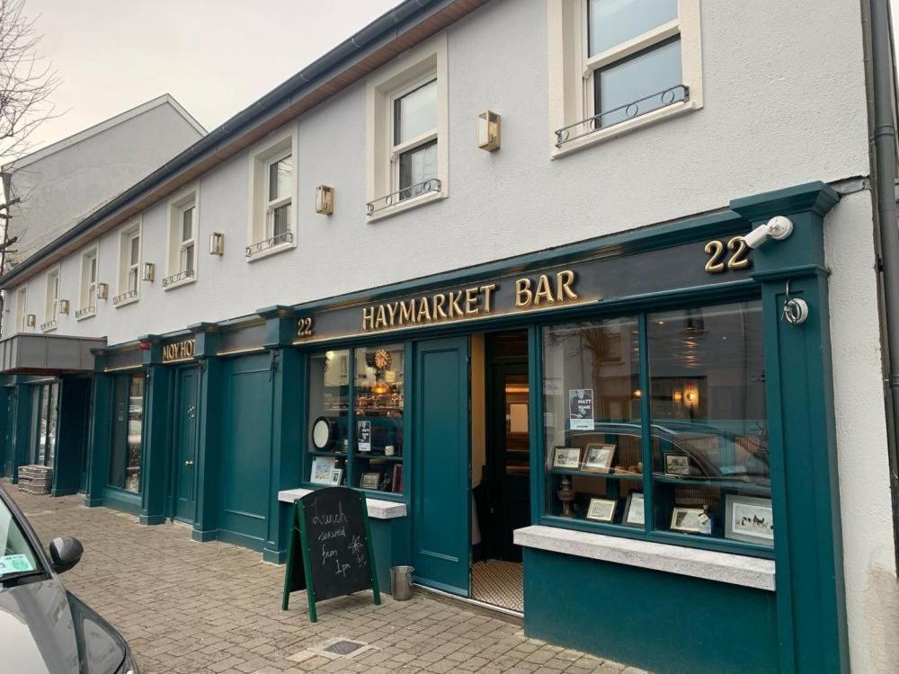 Moy Hotel Foxford Eksteriør billede